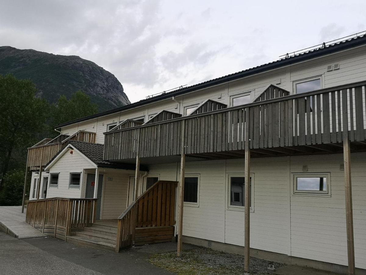 Kinsarvik Hostel Εξωτερικό φωτογραφία